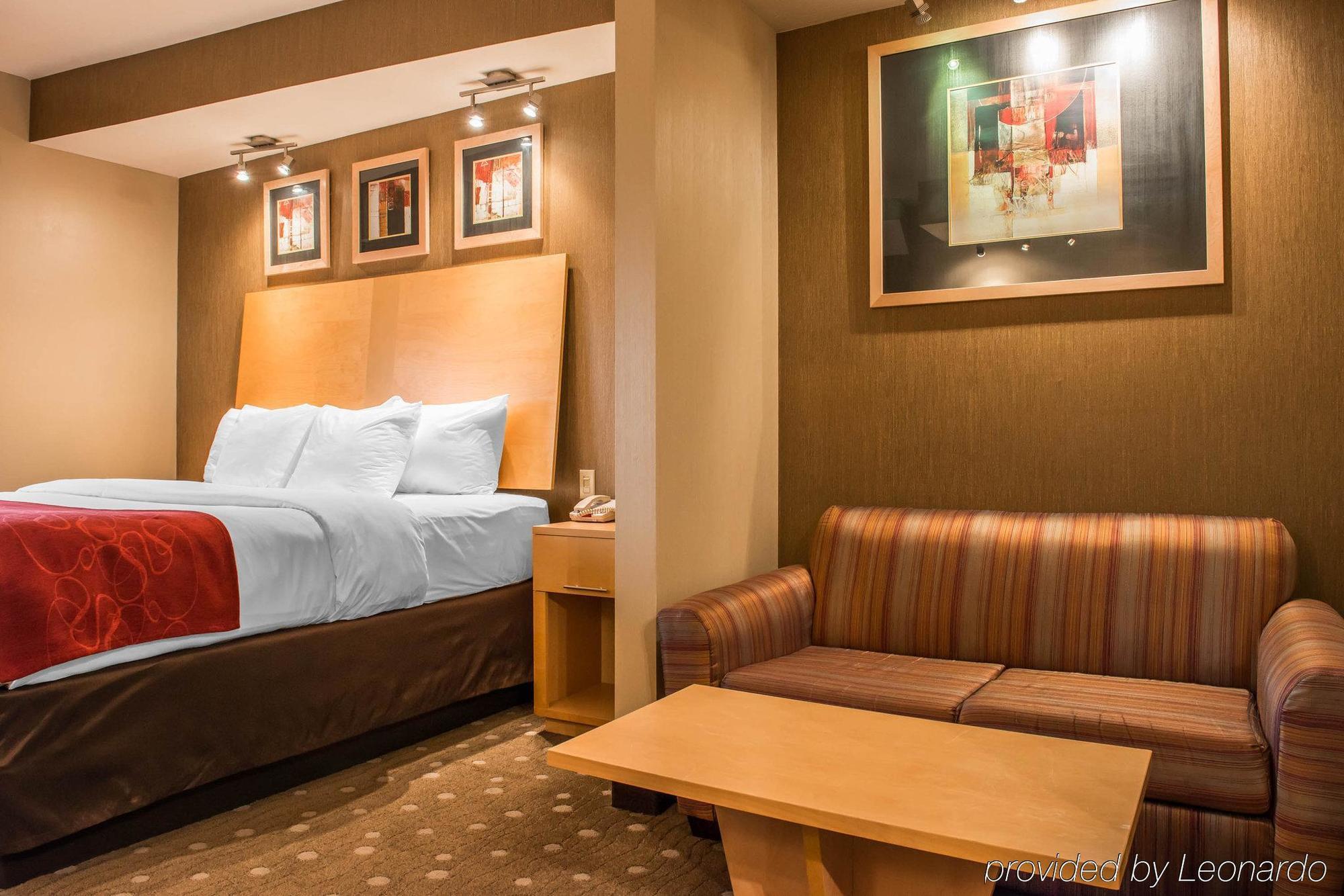 Comfort Suites Монровилл Экстерьер фото